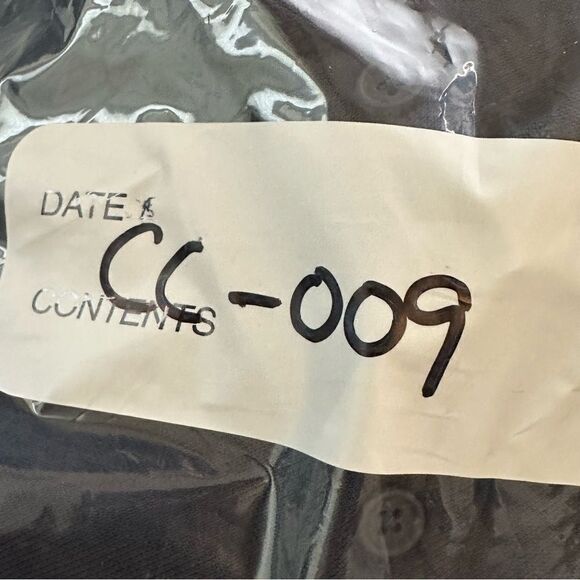 VRST Deep Navy Blue Short Sleeve Button Down Shirt Size Medium - Picture 7 of 7